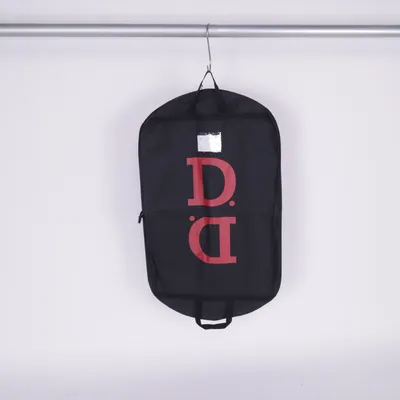 Garment bag (Black) from Dressmann