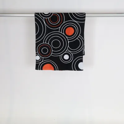 Serviette (Noir, Blanc, Orange) de Bercato Coton