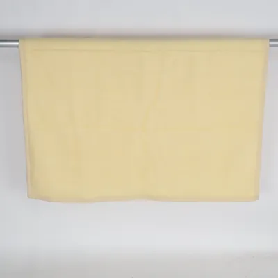 Filt (Gul) från Molly Akryl, Polyester