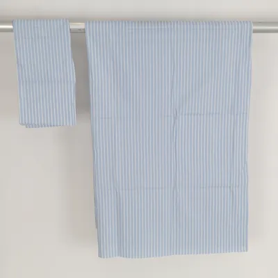 Bed set (Blue, White) from Newport Cotton