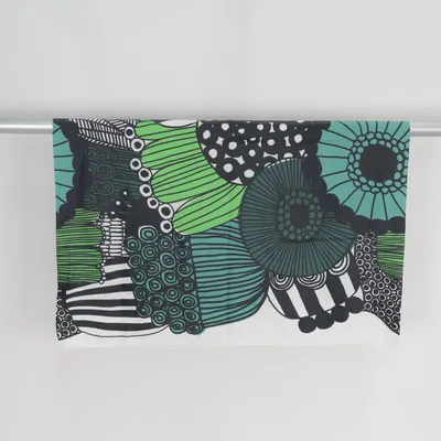 Bordsduk (Siirtolapuutarha) från Marimekko