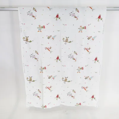 Textile (White, Multicolored) Cotton