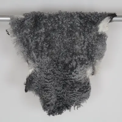 Fårskinnsfäll (Grå) från Tranås Skinnberedning