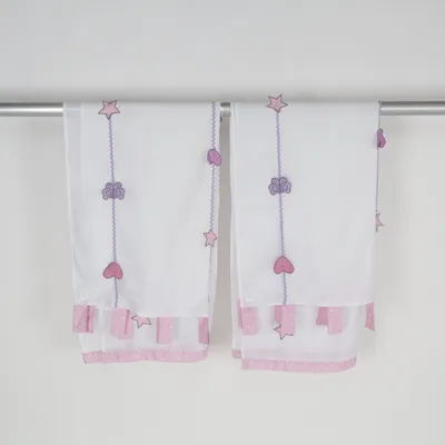 Gardin med loops (Hvid, Pink, Lilla) fra Tukan Polyester