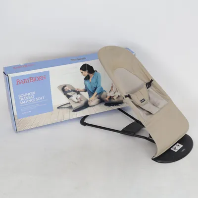 Balancelle pour bébé (Bouncer Balance Soft) de BabyBjörn