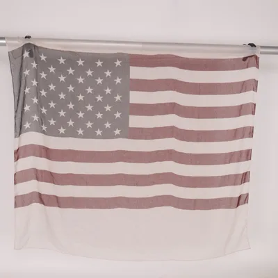 Flagga (Beige, Röd, Vit)