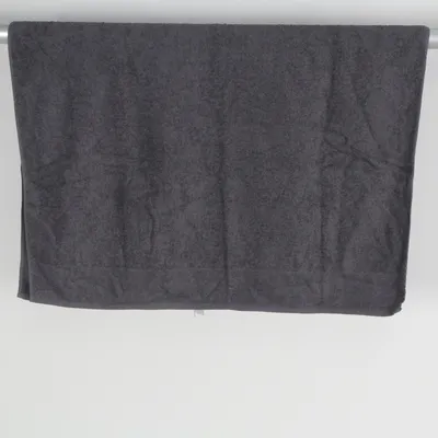 Bath towel (Gray) from MÖVE Cotton