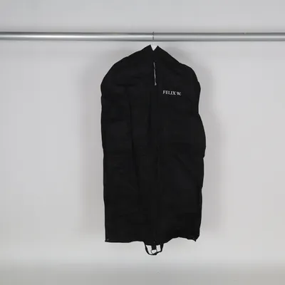 Garment bag (Black) from Felix W