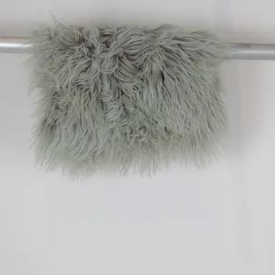 Fåreskin (Grå) fra Amazon Polyester