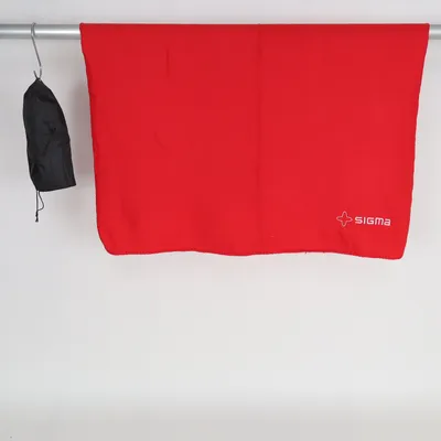 Wolldecke (Rot) von Sigma Polyester