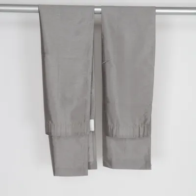 Gordijn aan roede (Grijs) van Hemtex Polyester