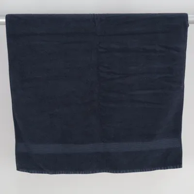 Bath towel (Blue) from Living Cotton