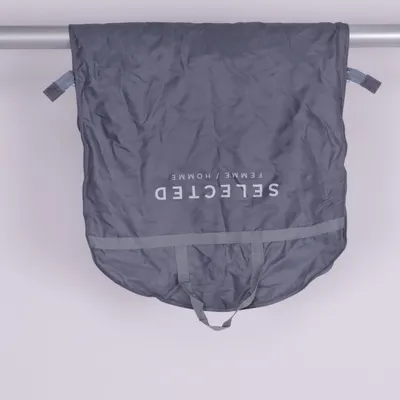 Resegarderob (Blå, Grå) från Selected Femme