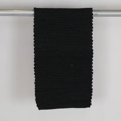 Tapis tissé (Noir) de Boel & Jan