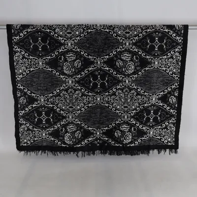 Tapis à poil court (Noir, Blanc)