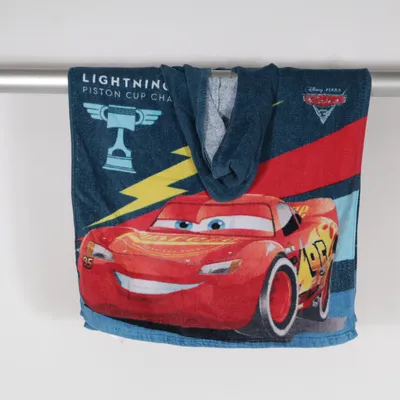 Badeumhang (Lightning Mcqueen) von Disney