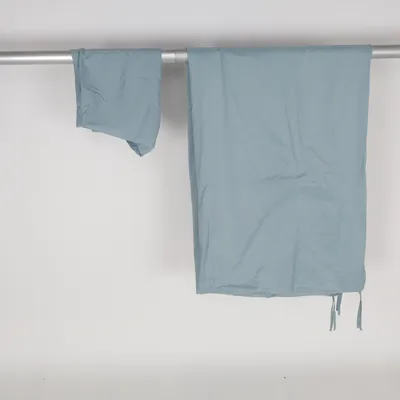 Bed set (Blue) from Amazon Basics Polyester