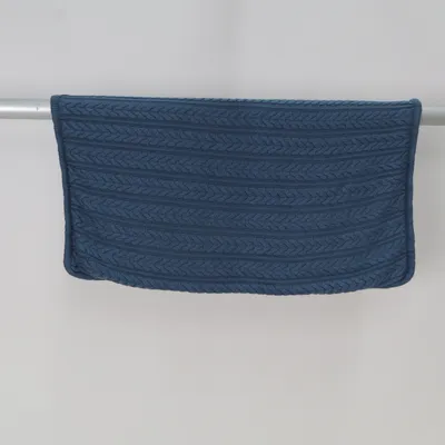 Baby blanket (Blue, White) from Vinter & Bloom Acrylic, Polyester