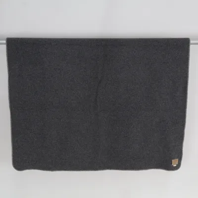 Blanket (Gray) from Steinbeck Wool