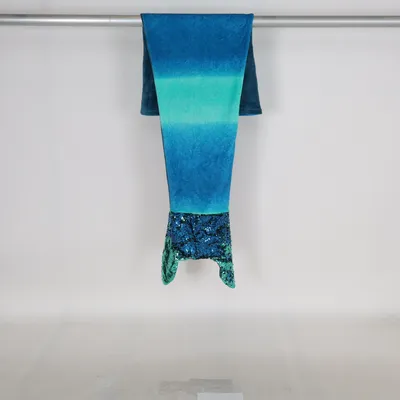 Blanket (Blue, Green, Multicolored) from KiK