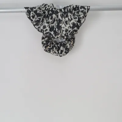 Couverture de poussette (Noir, Gris, Blanc) de Elodie