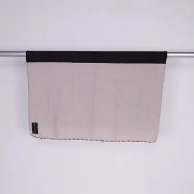 Filt (Grå, Beige) från Kosta Linnewäfveri Polyester