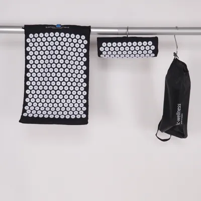 Spikmatta (Svart, Vit) från Nordic Wellness