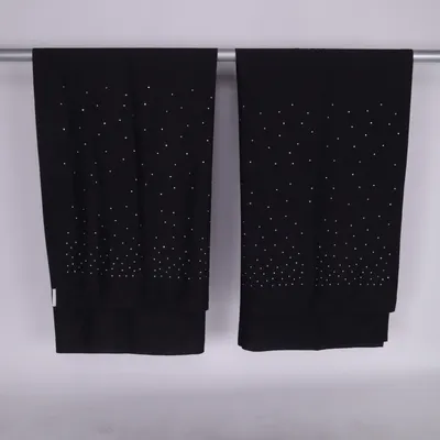 Gordijn aan roede (Zwart) van Hemtex Polyester