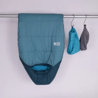 Sleeping bag (Turquoise) from Mountain Hard Wear