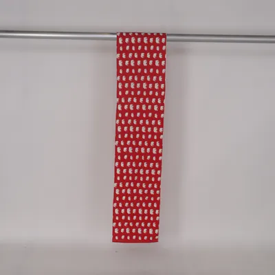 Gardinkappa (Röd, Vit) från Svenskt Tenn