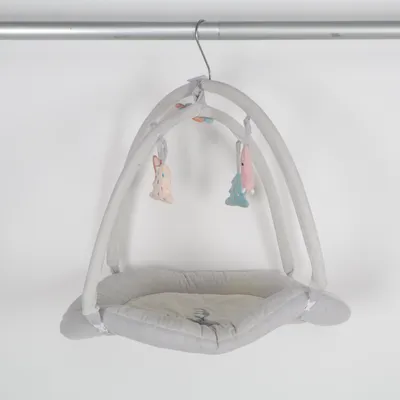 Babygym (Edvin Baby Gym) fra Kids Concept