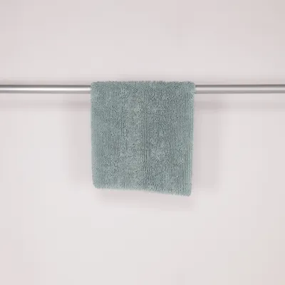 Tapis de salle de bain (Bleu) de Amazon Basics Polyamide, Polyester