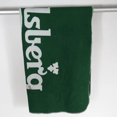 Tæpppe (Grøn, Hvid) fra Carlsberg