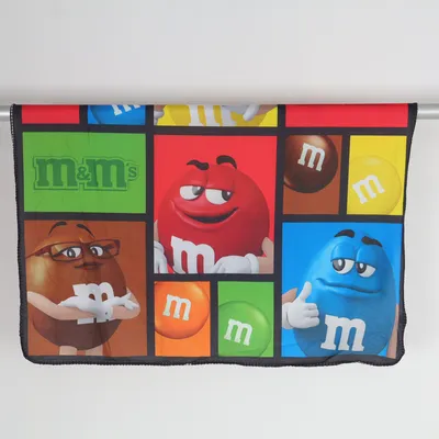 Blanket (Green, Red, Yellow) from M&M'S World Polyester