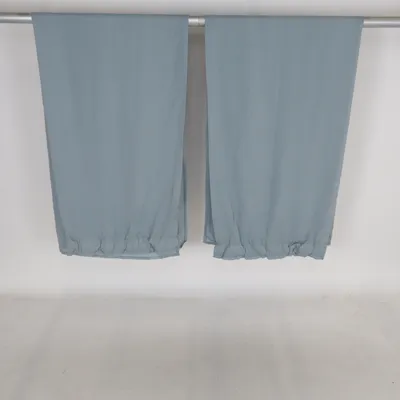 Pleat curtain (Blue)
