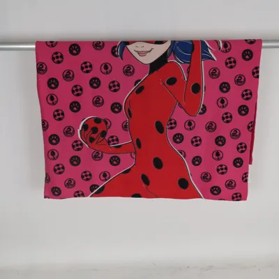 Filt (Rosa, Röd, Svart) från Miraculous Polyester