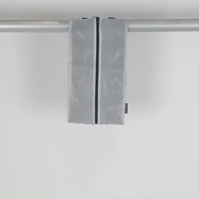 Resegarderob (Grå, Svart) från IKEA Family