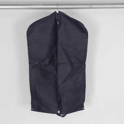 Garment bag (Black) from Donati