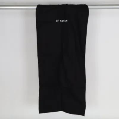 Resegarderob (Svart) från Af Agger