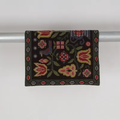 Tapisserie (Marron, Rouge, Vert)