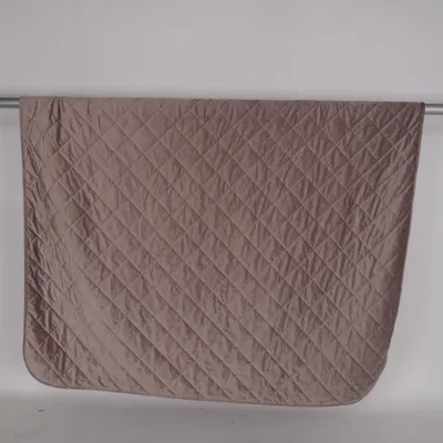 Överkast (Beige) från Kungsängen Polyester