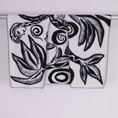 Blanket (White, Black) from Kosta Linnewäfveri