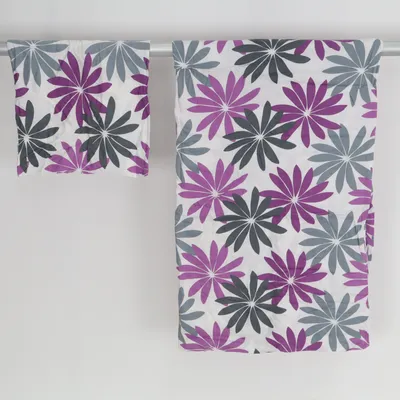 Parure de lit (Blanc, Violet, Gris) de Kronborg