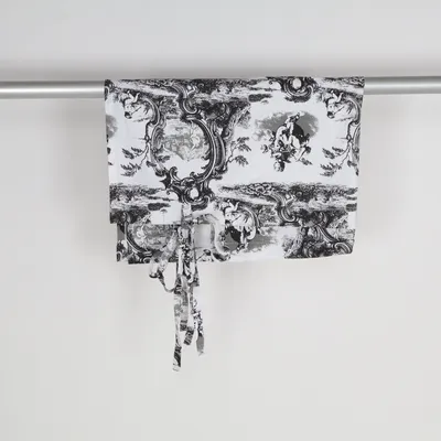 Roll-up curtain (Black, White)
