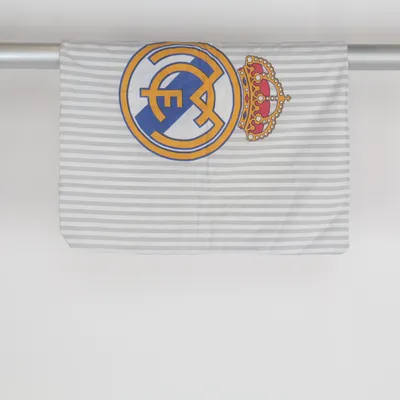 Örngott (Grå, Vit, Blå, Gul, Röd) från Real Madrid