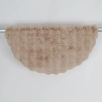 Long pile rug (Beige)