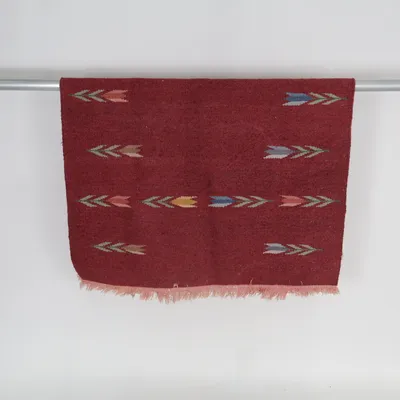Röllakan rug (Red, Multicolored)