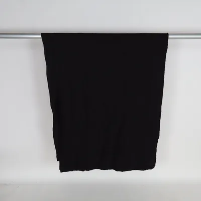 Scarf (Svart) från Army of Me