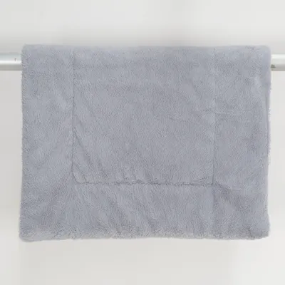 Couette (Gris) de Care Polyester