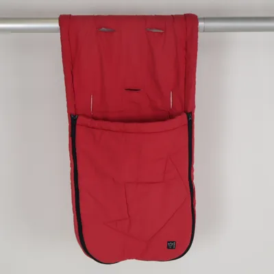 Footmuff (Red) from Kaiser